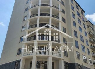 Продаю двухкомнатную квартиру, 112 м2, Нальчик, улица Героя России Т.М. Тамазова, 2А