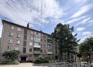 2-ком. квартира на продажу, 43.3 м2, Ярославская область, улица Черняховского, 12