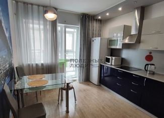 Сдается в аренду 1-комнатная квартира, 45 м2, Хабаровск, улица Истомина, 14Б