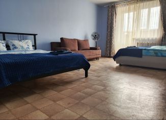 Сдается в аренду однокомнатная квартира, 54 м2, Тюмень, Широтная улица, 120/1