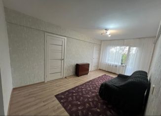 Продам 3-комнатную квартиру, 48.6 м2, Бийск, Социалистическая улица, 78