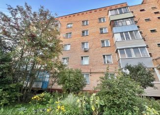 Продам 1-ком. квартиру, 37.1 м2, Калуга, улица Нефтебаза, 6