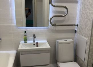 Двухкомнатная квартира на продажу, 44 м2, Барнаул, улица Попова, 85