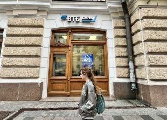 Продаю торговую площадь, 401.3 м2, Москва, Неглинная улица, 14с1А, Мещанский район