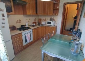 Продам 3-комнатную квартиру, 59.8 м2, Иваново, улица Генерала Хлебникова, 36