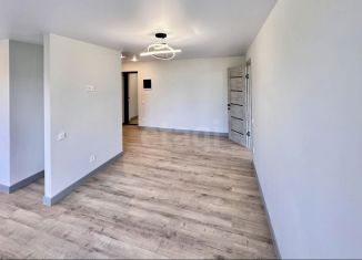 Продам 1-ком. квартиру, 44.2 м2, Владивосток, улица Овчинникова, 26