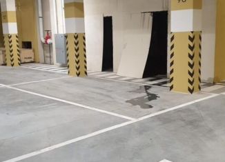 Сдаю в аренду машиноместо, 14 м2, Екатеринбург, Нагорная улица, 16