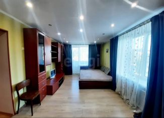 Аренда 2-ком. квартиры, 43.2 м2, Кириши, проспект Ленина