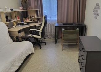 Продам 2-ком. квартиру, 50 м2, Ульяновск, Октябрьская улица, 36