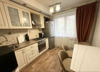 Продажа четырехкомнатной квартиры, 80.6 м2, Пермь, улица Юрша, 64