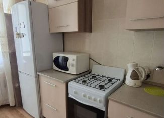 Сдам в аренду 1-комнатную квартиру, 36.6 м2, Саратов, Гвардейская улица, 5А