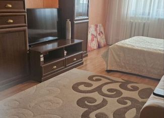 Продается 2-ком. квартира, 52.4 м2, Благовещенск, Студенческая улица