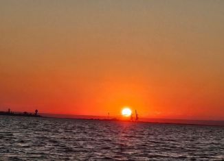 Продажа участка, 5 сот., Крым, Центральная площадь