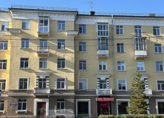 3-комнатная квартира на продажу, 94.3 м2, Архангельская область, Троицкий проспект, 37к1