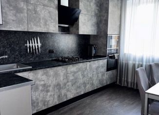 Продается двухкомнатная квартира, 56 м2, Ульяновск, улица Ульяны Громовой, 10