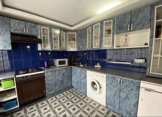 3-комнатная квартира на продажу, 88.8 м2, Абакан, проспект Дружбы Народов, 12