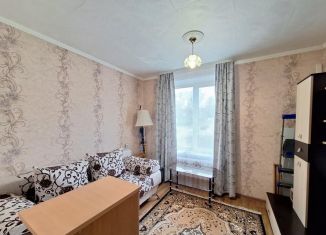 Продам 3-ком. квартиру, 45.3 м2, Березники, улица Пятилетки, 81