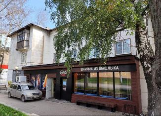 Продается торговая площадь, 156 м2, Удмуртия, улица 30 лет Победы, 34