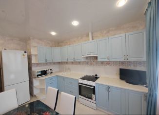 Продается 3-комнатная квартира, 79.6 м2, Иваново, улица Парижской Коммуны, 41