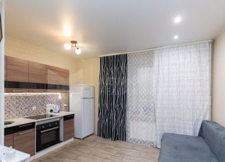 Продам квартиру студию, 23 м2, Тюмень, улица Парада Победы, 9