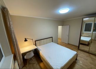 Сдаю в аренду комнату, 18 м2, Москва, улица Дмитрия Ульянова, 16к2