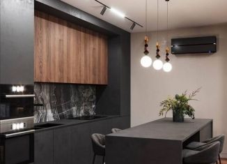 Продаю 2-ком. квартиру, 73 м2, Избербаш, улица Г. Брода, 2