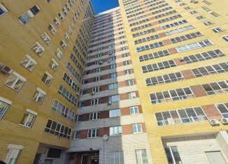 Продаю однокомнатную квартиру, 33.2 м2, Екатеринбург, Чкаловский район, улица Чапаева, 72А