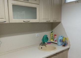 Сдам в аренду двухкомнатную квартиру, 45 м2, Пятигорск, Октябрьская улица, 42