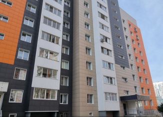 Продаю трехкомнатную квартиру, 80.2 м2, Барнаул, Взлётная улица, 58