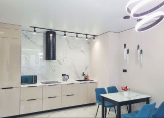 Сдаю 1-комнатную квартиру, 50 м2, Краснодарский край, улица им. Мурата Ахеджака, 12к10