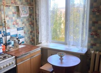 Продаю 1-ком. квартиру, 28.7 м2, Карелия, Советская улица, 19