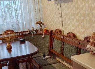 Продается трехкомнатная квартира, 70 м2, Крым, улица Сырникова, 20