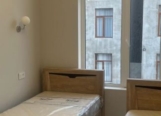 Продается 2-комнатная квартира, 42 м2, Дагестан, 3-я Лазурная улица, 1