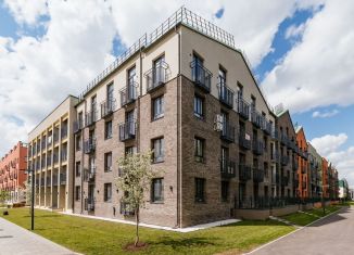 Продаю 2-комнатную квартиру, 65.7 м2, Тюмень, ​улица Александра Звягина, 2