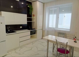 Продажа 1-комнатной квартиры, 45 м2, Новомосковск, улица Трудовые Резервы, 64к7