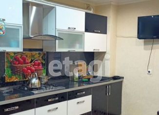 Продается 3-комнатная квартира, 90.6 м2, Калуга, улица Гурьянова, 18к2