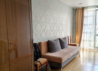 Продажа 3-ком. квартиры, 57 м2, Нижний Новгород, площадь Максима Горького, 4