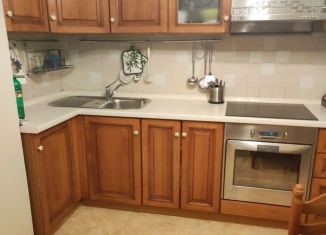 Сдается в аренду 3-комнатная квартира, 80 м2, Москва, проезд Одоевского, район Ясенево