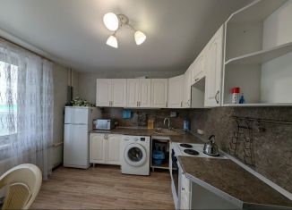 Сдам 1-ком. квартиру, 37 м2, Ростов-на-Дону, улица Петренко, 12