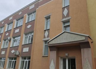 Сдача в аренду офиса, 850 м2, Пензенская область, улица Байдукова, 102