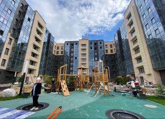 Продается 4-комнатная квартира, 116 м2, Абакан, улица Авиаторов, 1Г