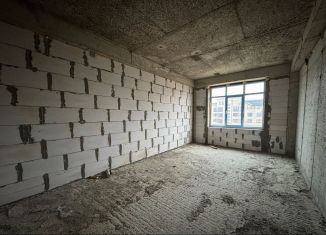 Продаю 2-комнатную квартиру, 83 м2, Махачкала, Маковая улица, 2к4