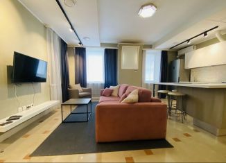 Сдаю в аренду 3-ком. квартиру, 100 м2, Ростов-на-Дону, Донская улица, 65/5