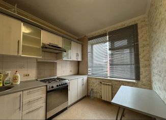 Продам 2-ком. квартиру, 50 м2, Ростов-на-Дону, проспект Космонавтов, 43