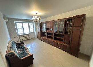 Продаю 3-комнатную квартиру, 60 м2, Ростов-на-Дону, проспект Сельмаш, 102