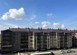 Продажа 2-ком. квартиры, 72.5 м2, Хакасия, улица Авиаторов, 1Д