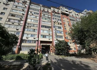 Продаю двухкомнатную квартиру, 55 м2, Саратов, улица имени В.С. Зарубина, 84/90