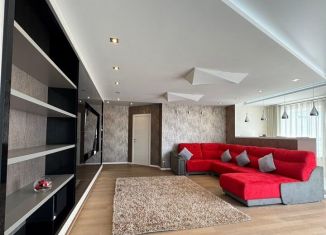 Продаю 5-ком. квартиру, 230 м2, Благовещенск, Политехническая улица, 1