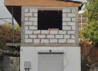 Продаю гараж, 30 м2, Крым, Ялтинская улица, 20