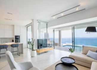 Продается 2-ком. квартира, 72 м2, посёлок городского типа Дагомыс, Летняя улица, 2Б